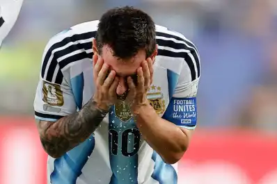 ¿Lloró después del gol? la emoción de Messi tras marcarle a Argelia en el debut de Argentina