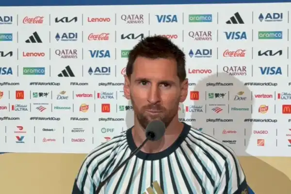 Tras ser figura contra Argelia, Messi explicó por qué lloró en pleno partido: Pasé unos días difíciles