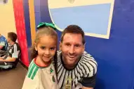 De rival a ídolo: el gesto de Messi que emocionó a la familia de un jugador de Argelia y se volvió viral