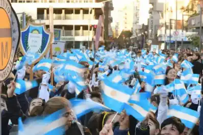Promesa de Lealtad a la Bandera en Tucumán: cuándo es el acto, dónde y qué calles estarán cortadas