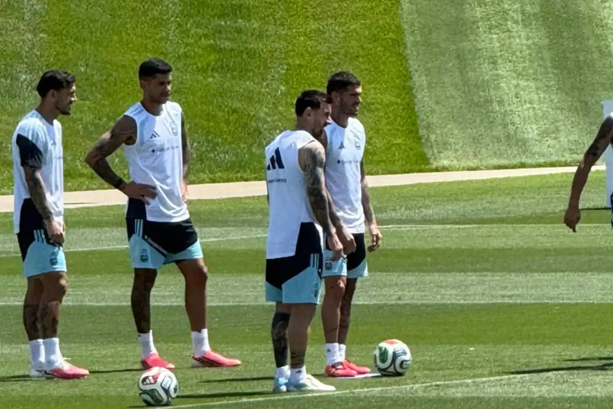 Cuti Romero vuelve al once y Scaloni mantiene una duda: la probable formación de Argentina