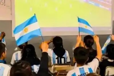 El Mundial en el aula: habrá clases normales el lunes, pero se podrá ver el partido en las escuelas
