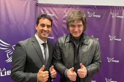 Quién es Adrián Ravier, el nuevo vocero del Gobierno que coescribió un libro con Javier Milei