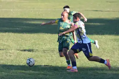 Liga Tucumana: Experimental y Ateneo igualaron en un arranque vibrante de la fecha 13