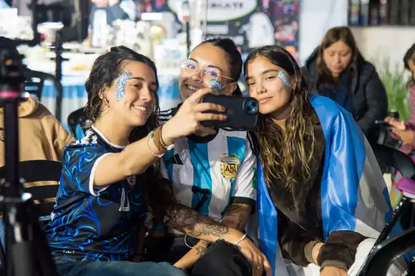La Municipalidad habilitará dos Puntos Mundialistas para alentar a la Selección Argentina frente a Austria