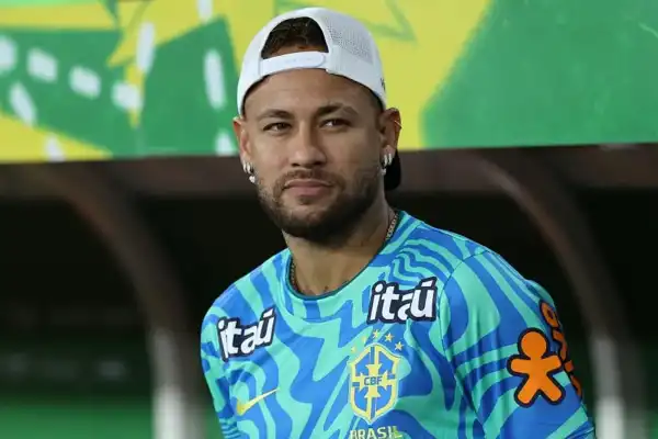 Lula se burló de Neymar y lo definió como el primer futbolista home office del mundo