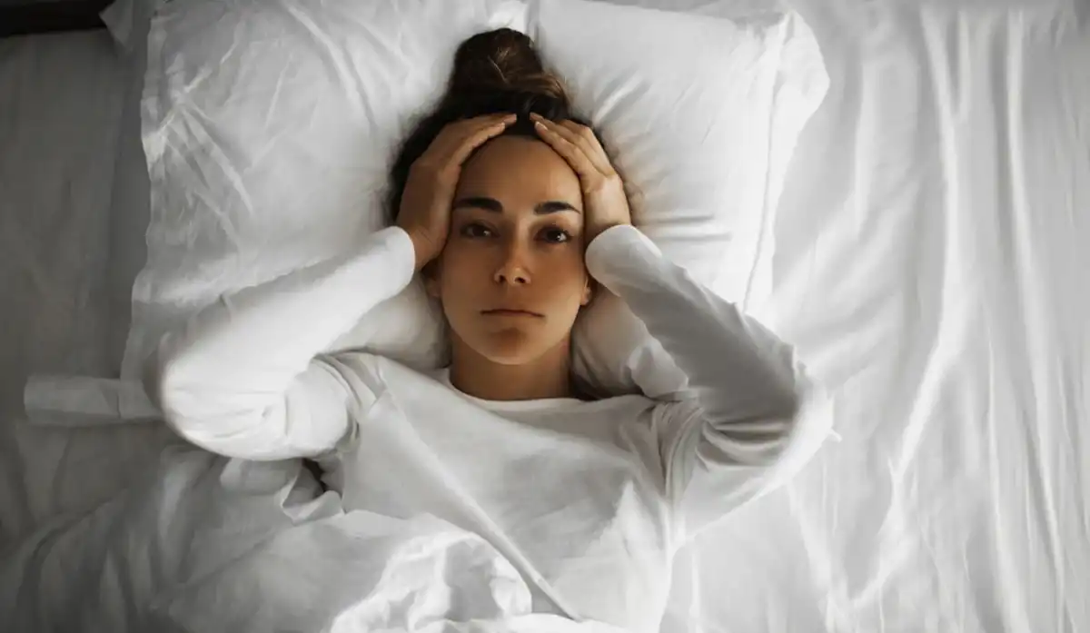 Qué pasa en tu cerebro cuando no podés dormir: el ejercicio de cinco segundos que recomienda la psicología
