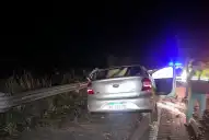 Tragedia en Leales: chocó un auto contra una rastra cañera y murieron cuatro personas