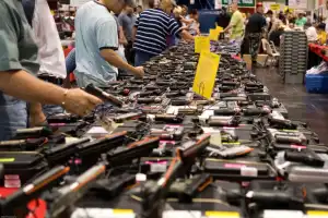 Episodios con disparos en Tucumán: no se venden más armas