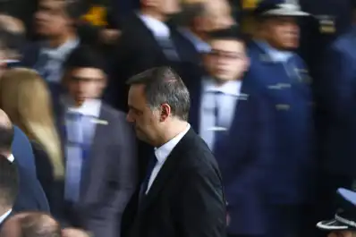 Adorni dejó de ser el vocero presidencial: lo reemplazará un economista que escribió un libro con Milei