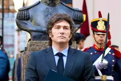 Un estudio “mide” a Milei, a Jaldo, a Catalán y a otros referentes políticos en Tucumán