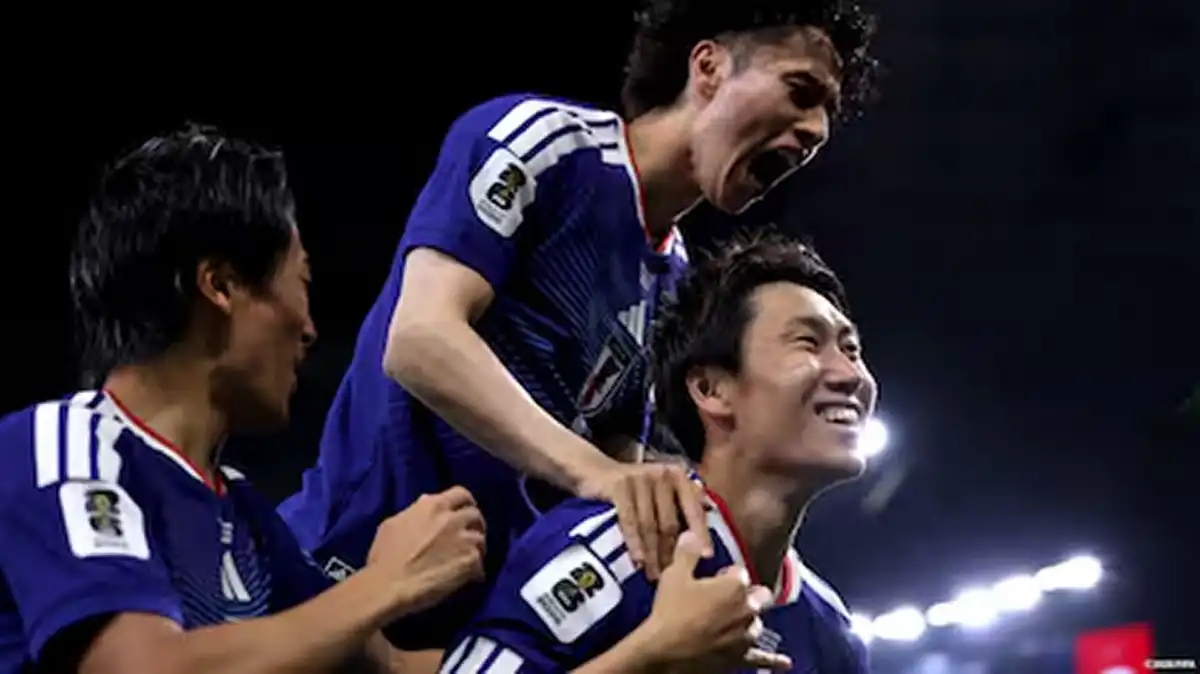 Japón goleó a Túnez, se convirtió en el dueño del partido 1.000 de los Mundiales y quedó cerca de la clasificación