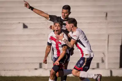Tucumán Central venció a Boca Unidos y está en zona de clasificación en el Federal A