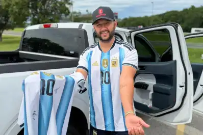 Un colombiano convirtió la firma de Messi en un tatuaje para toda la vida