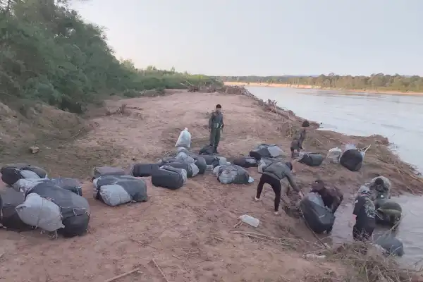 600x400_salta-gendarmeria-secuestro-10-kilos-marihuana-casi-tonelada-hojas-coca-mas-1100-paquetes-ci