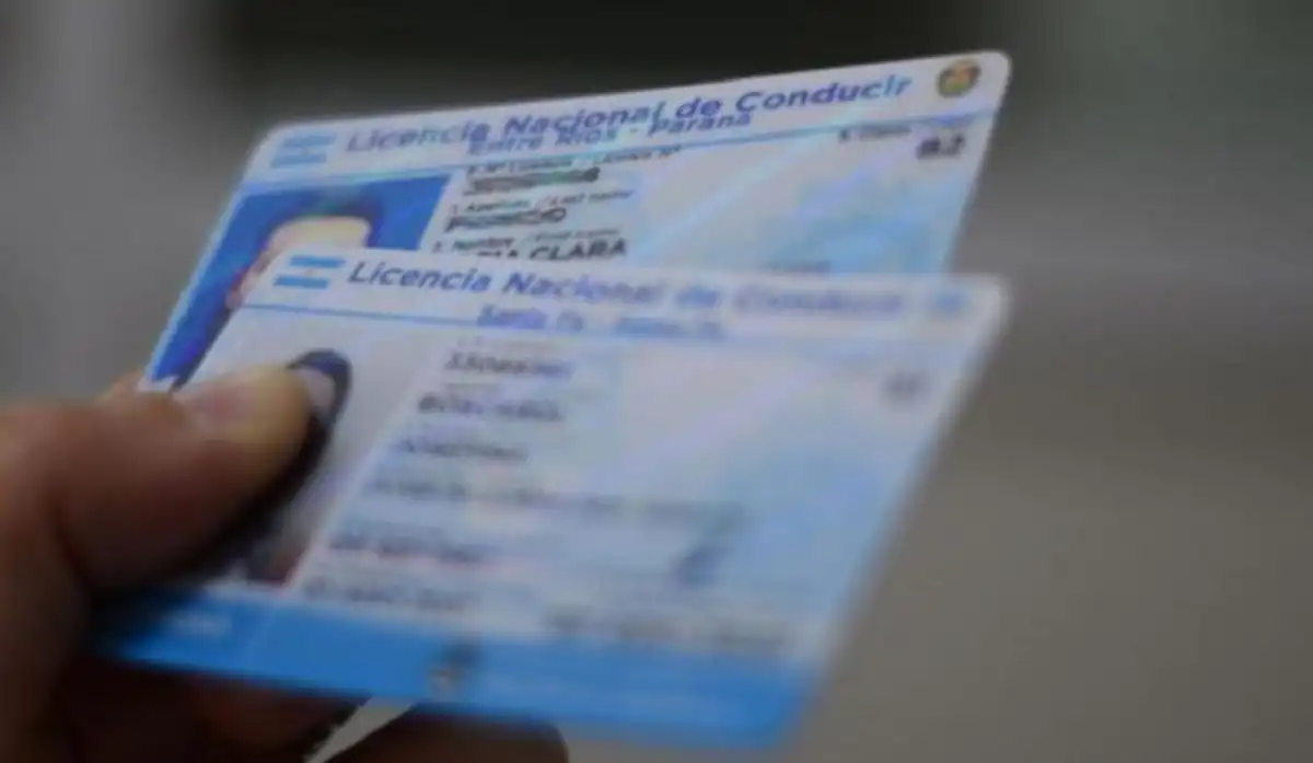 1200x697_carnet-conducir-debe-renovarse-segun-plazos-establecidos-cada-municipio-1142221-110154.webp