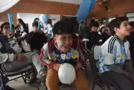 La escuela de El Duraznito se transformó en una tribuna para alentar a la Selección