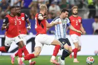 Messi fue el refugio de Argentina, marcó un doblete frente a Austria y se convirtió en el mayor goleador de los Mundiales