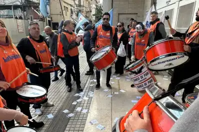 Rosario de Santa Fe: la Bancaria se declaró en estado de alerta y movilización por un despido en Nación Servicios