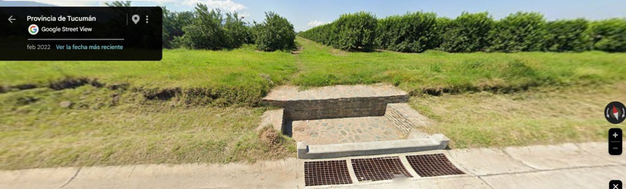 SIN DESAGÜE. Según el registro de Google Street View, el acceso al camino de tierra que describen los vecinos era mucho más accesible.