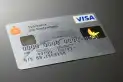 Tarjeta de crédito: cómo pagar los consumos en dólares y evitar impuestos adicionales