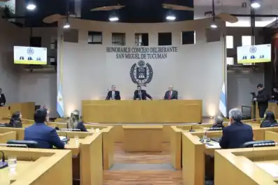 El Concejo Deliberante de la Capital retoma el debate: la suba del taxi, en agenda