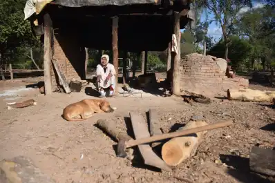 Piruaj Bajo: donde no llegan los cables de electricidad, sí llega el Mundial
