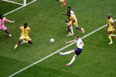 Inglaterra tropezó ante Ghana y deberá buscar la clasificación en la última fecha