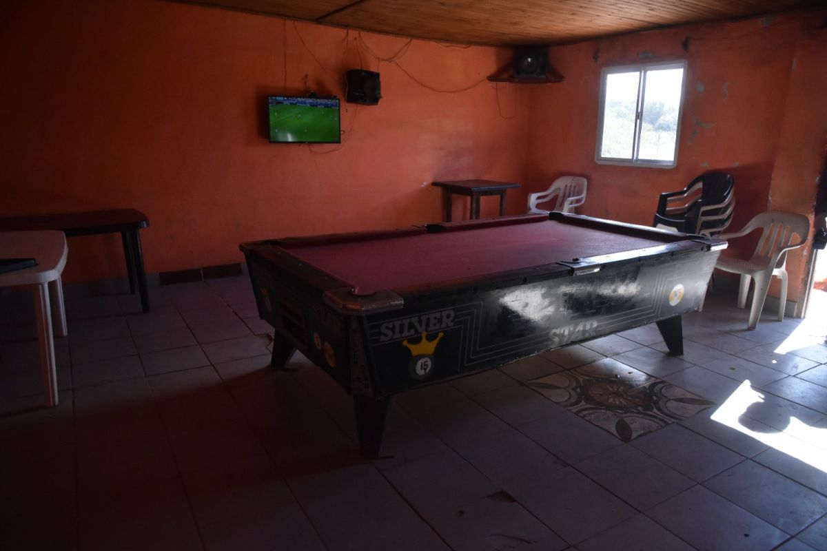 Así es el interior del bar.