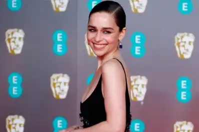 Cancelan la serie de espías de Emilia Clarke tras solo una temporada