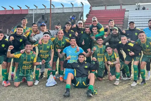 La Liga Tucumana entra en definición: Ateneo lidera la Zona D del Apertura y se aprieta la pelea en todas las zonas