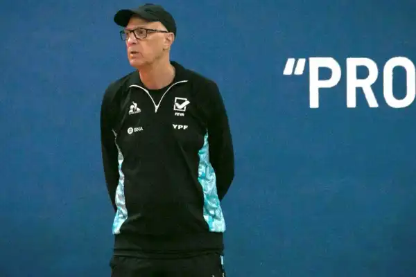 Murió Daniel Castellani, leyenda del vóley argentino y exentrenador de Las Panteras