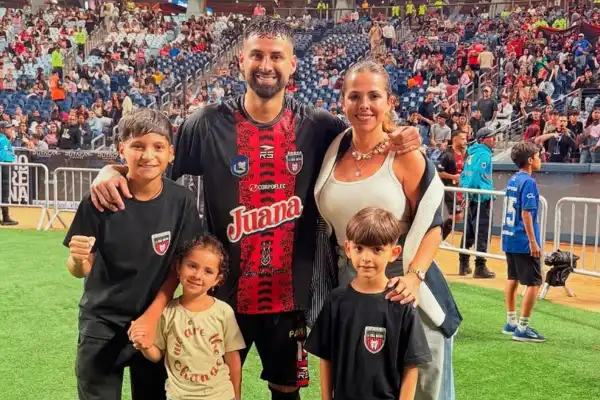 Quién es Lucas Trejo, el futbolista argentino que busca a su familia desaparecida tras el terremoto en Venezuela