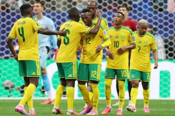 Sudáfrica hizo historia y avanzó a los 16avos de final del Mundial