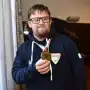 Tucumano campeón del mundo de básquet: festejó “a lo Messi” y levantó la copa en Hungría
