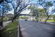 Por riesgo de colapso, la Municipalidad removerá esta noche un histórico puente de avenida Benjamín Aráoz