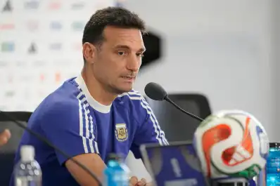 Lo hago porque es usted: la imperdible excepción de Scaloni con Macaya Márquez para confirmar el futuro de Messi
