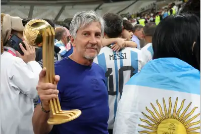 Cómo sigue Jorge Messi: el médico que habló con la mamá de Leo Messi dio un detalle clave sobre su salud