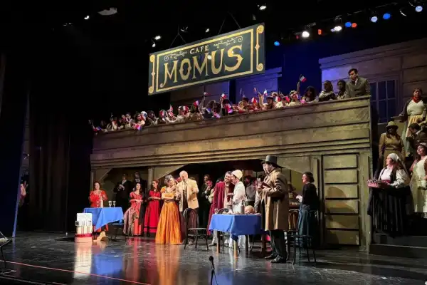 Ópera: la actualidad de una historia de amor que enfrenta la adversidad