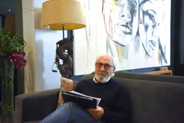 Santiago Kovadloff: “hoy veo a la Argentina devastada por la incertidumbre”