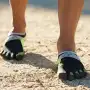 La revolución del calzado barefoot: la tendencia que imita caminar descalzo y ya es una moda en otros países