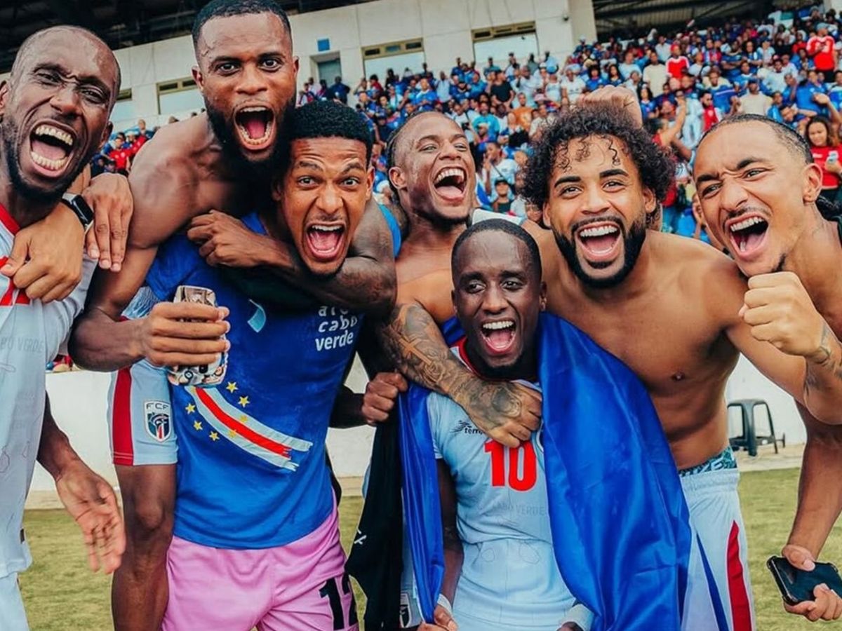 Cabo Verde, el rival de Argentina: convocó a un futbolista por LinkedIn y sueña con seguir haciendo historia