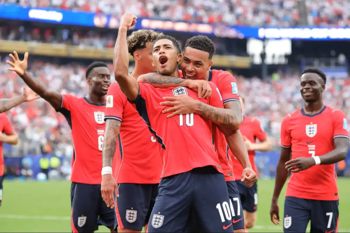Inglaterra sufrió más de la cuenta ante Panamá, pero lo destrabó con su jerarquía y ganó el grupo