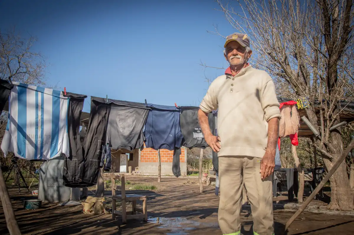 El Mundial en un paraje tucumano donde ya solo viven siete personas por las inundaciones: la historia de José Antonio y su familia en Los Jereces