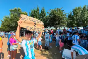 El efecto Messi: cómo su último Mundial dispara el precio de las entradas y deja a muchos argentinos afuera del estadio