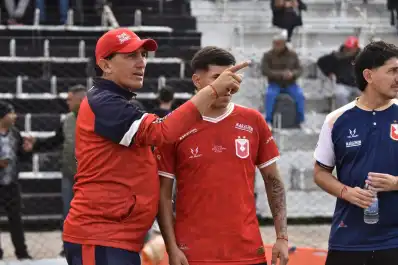 Federal A: Tucumán Central visita a Sarmiento de Resistencia en una final por la clasificación