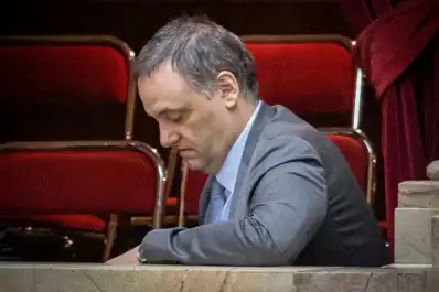 Me han tratado de delincuente y corrupto: la dura carta con la que Adorni presentó su renuncia