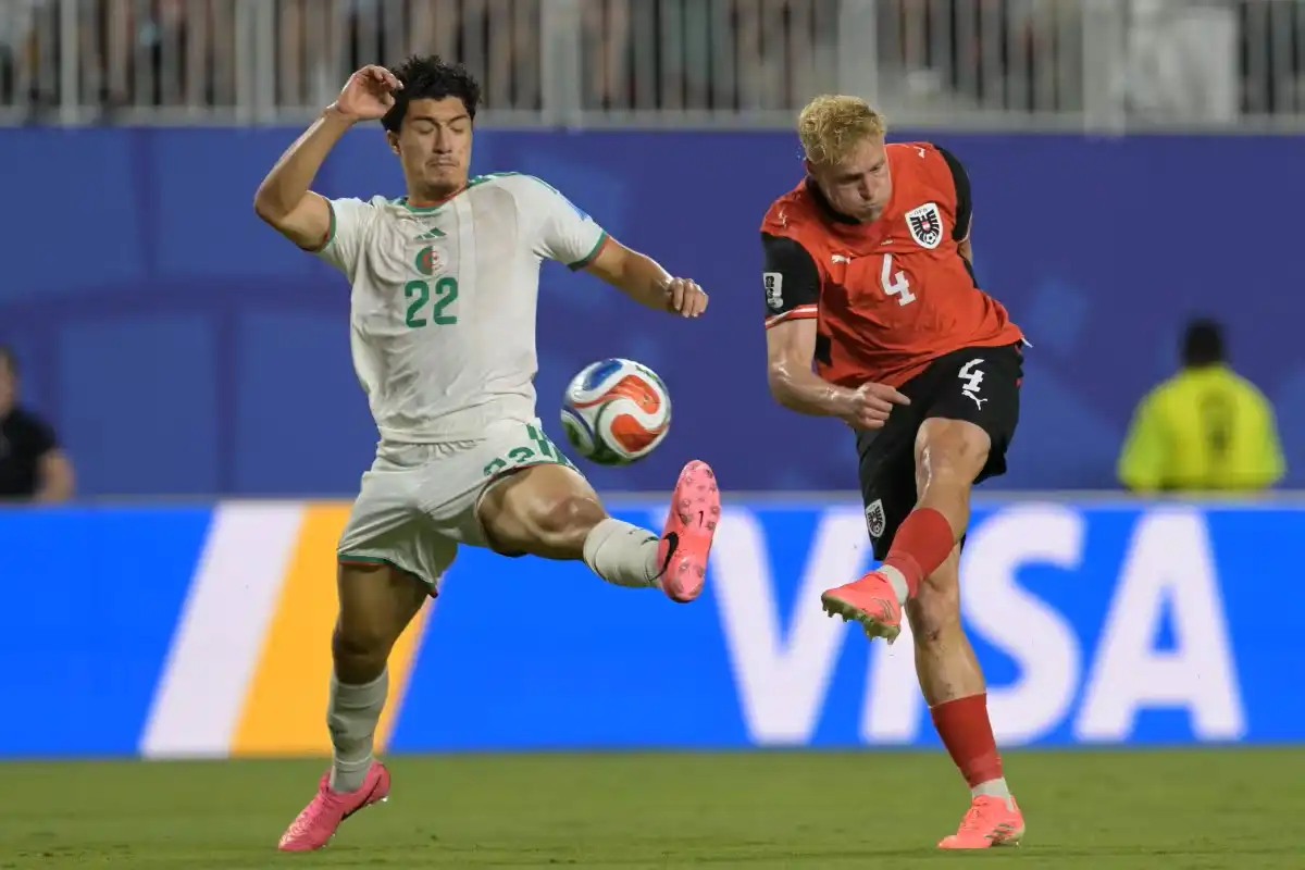 Final de locos: Austria lo empató en la última jugada ante Argelia y clasificaron los dos