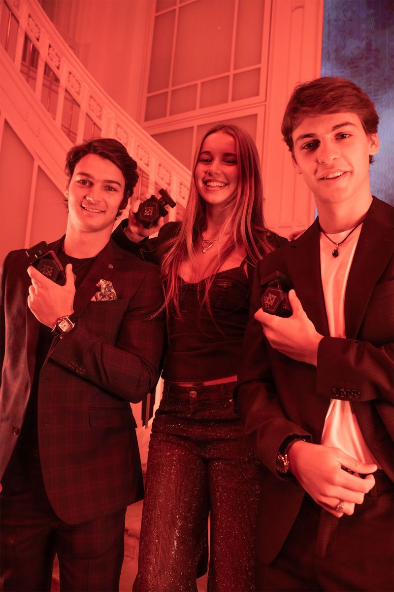 Tiziano Gravier, Taina Gravier & Benicio Gravier.
