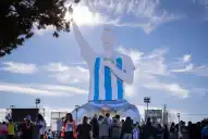 Construyó la estatua más grande del mundo de Messi y reveló el desafío que casi frustra la obra